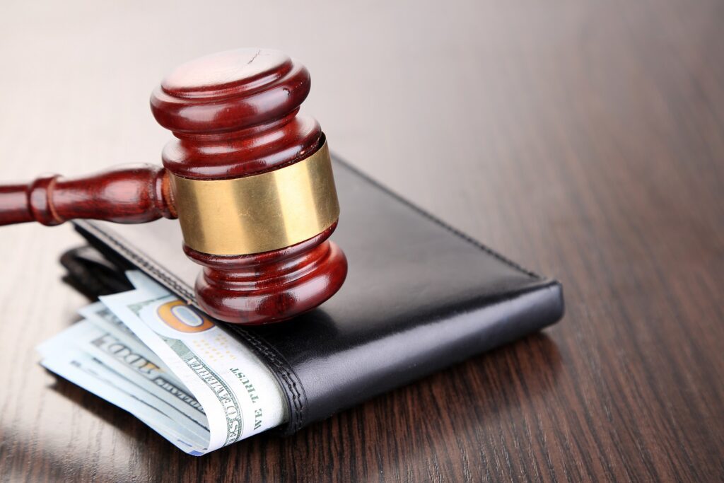 Guide-To-Wage-Garnishments-STaying-Payroll-Compliant
