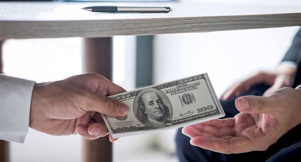 The-Truth-About-Paying-Employees-Under-The-Table